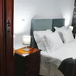 Rum i privatbostad Quinta Dos Misterios- Turismo De Habitacao *