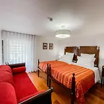 Rum i privatbostad Quinta Dos Misterios- Turismo De Habitacao *
